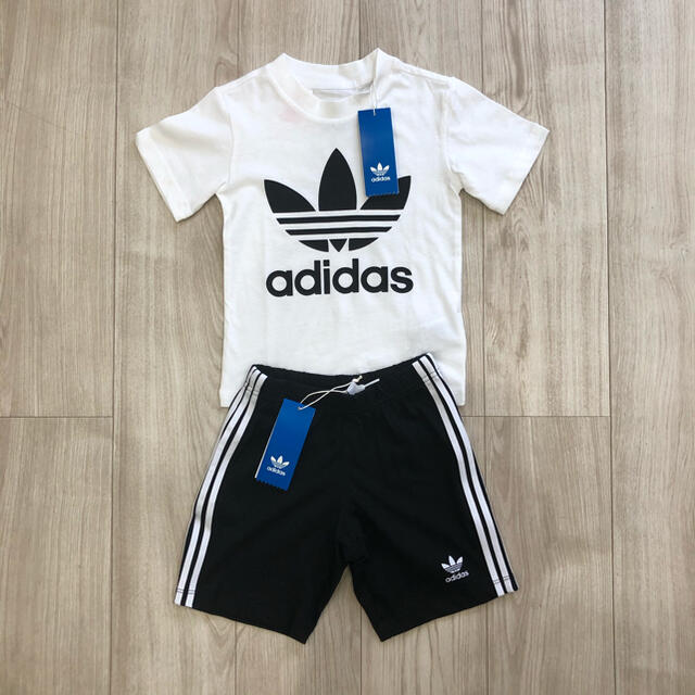 90cm  新品　adidas Originals 半袖セットアップ