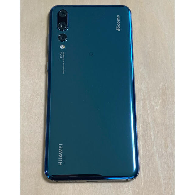 HUAWEI(ファーウェイ)の美品 SIMフリー Huawei P20 Pro HW-01K ミッドナイトブル スマホ/家電/カメラのスマートフォン/携帯電話(スマートフォン本体)の商品写真