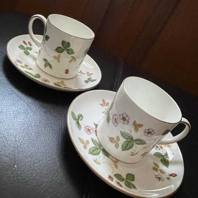 WEDGWOOD ワイルドストロベリー カップ&ソーサー デミタス 2客セット