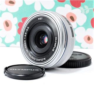 オリンパス(OLYMPUS)の❤電動ズーム❤️オリンパス 14-42mm EZ❤パンケーキレンズ❤大人気❤(ミラーレス一眼)