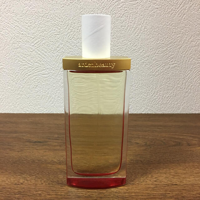 Elizabeth Arden(エリザベスアーデン)のエリザベス アーデン　　アーデンビューティー  100ml コスメ/美容の香水(香水(女性用))の商品写真