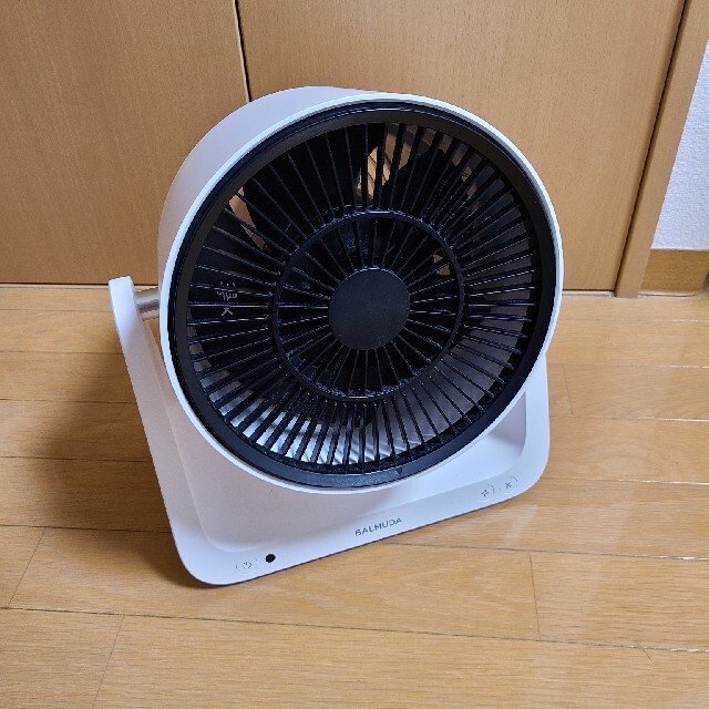 BALMUDA(バルミューダ)のBALMUDA GreenFan C2（サーキュレーター） スマホ/家電/カメラの冷暖房/空調(サーキュレーター)の商品写真