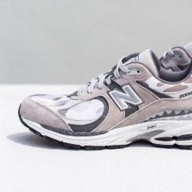 BAPE × NEW BALANCE 2002R "GRAY"