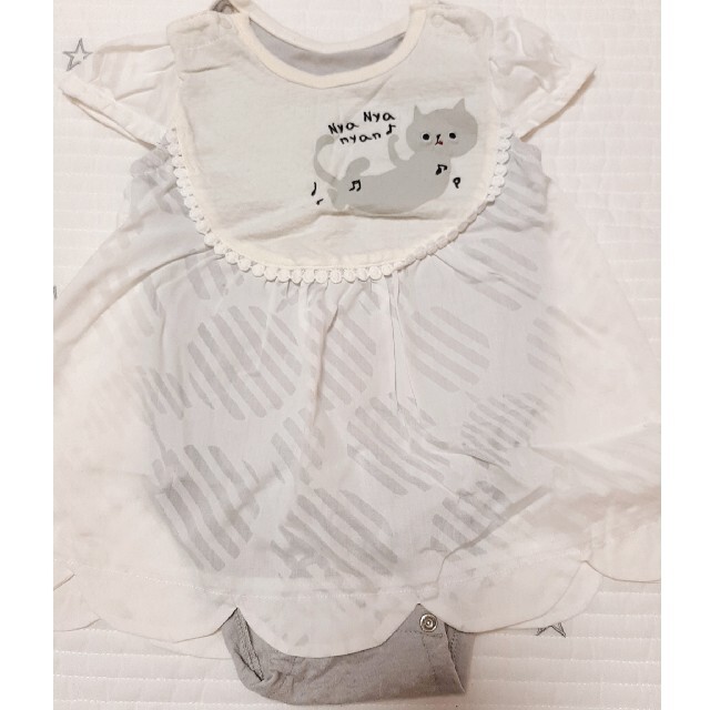 F.O.KIDS(エフオーキッズ)の猫ちゃん ワンピース風ロンパース キッズ/ベビー/マタニティのベビー服(~85cm)(ワンピース)の商品写真