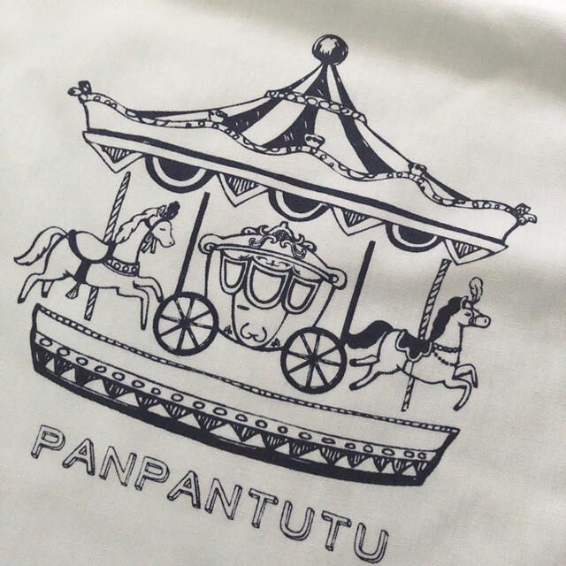 fafa(フェフェ)のpanpantutu 新品巾着セット M・L キッズ/ベビー/マタニティのこども用バッグ(その他)の商品写真