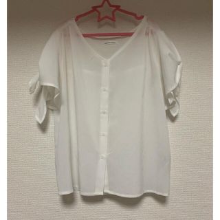 ナチュラルクチュール(natural couture)の【ナチュラルクチュール】袖が可愛い◎半袖ブラウス(シャツ/ブラウス(半袖/袖なし))