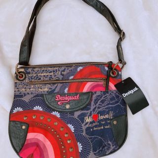 デシグアル(DESIGUAL)のDesigual デシグアル　ショルダーバッグ(ショルダーバッグ)