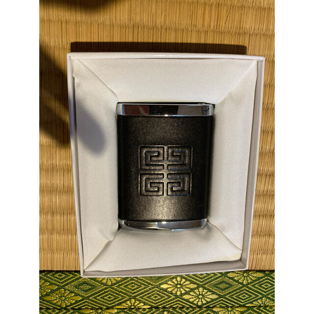 GIVENCHY - ジバンシー 携帯灰皿 未使用品の通販 by 伍長's shop