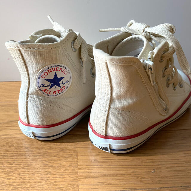 CONVERSE(コンバース)のCONVERSE CHILD ALL STAR  ホワイト（生成） キッズ/ベビー/マタニティのキッズ靴/シューズ(15cm~)(スニーカー)の商品写真