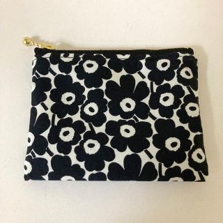 マリメッコ(marimekko)のゆみりん☆専用 ピックイネンウニッコ ミニポーチ(ポーチ)