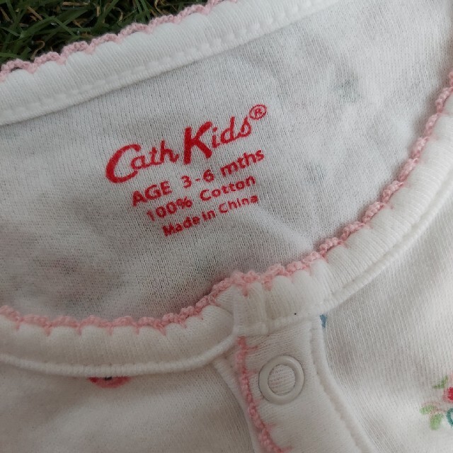 Cath Kidston(キャスキッドソン)のカバーオール キッズ/ベビー/マタニティのベビー服(~85cm)(ロンパース)の商品写真