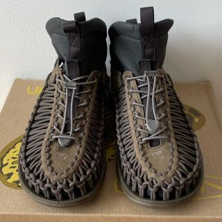 キーン(KEEN)の新品 keen uneek ht mid キーン ユニーク us8 26cm(サンダル)