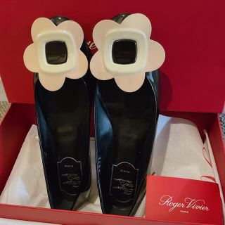 ロジェヴィヴィエ(ROGER VIVIER)のRoger Vivier ロジェヴィヴィエ フラットシューズ 36(バレエシューズ)