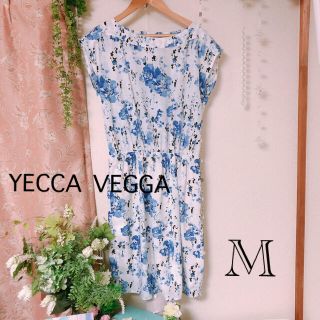 イェッカヴェッカ(YECCA VECCA)のYECCA VEGGA 清涼感のある水彩花柄夏ワンピ(ひざ丈ワンピース)