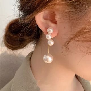 ヨンドシー(4℃)のパールピアス 2way ノーマルキャッチつき(ピアス)