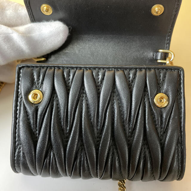 MIU MIU - MIUMIU 美品 黒 マテラッセ 財布 チェーンウォレット MIU MIU - MIUMIU 美品 黒 マテラッセ 財布 チェーンウォレット
