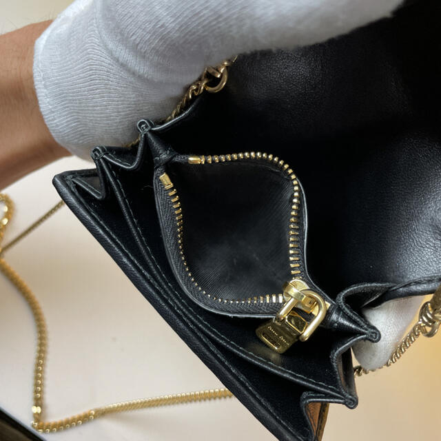 MIU MIU - MIUMIU 美品 黒 マテラッセ 財布 チェーンウォレット MIU MIU - MIUMIU 美品 黒 マテラッセ 財布 チェーンウォレット