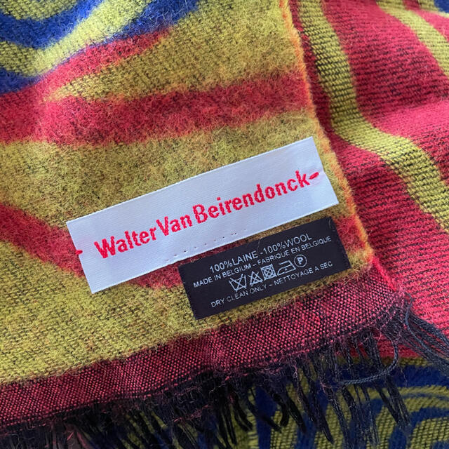 Walter Van Beirendonck(ウォルターヴァンベイレンドンク)のWalter Van Beirendonck マフラー ストール 大判 レディースのファッション小物(マフラー/ショール)の商品写真