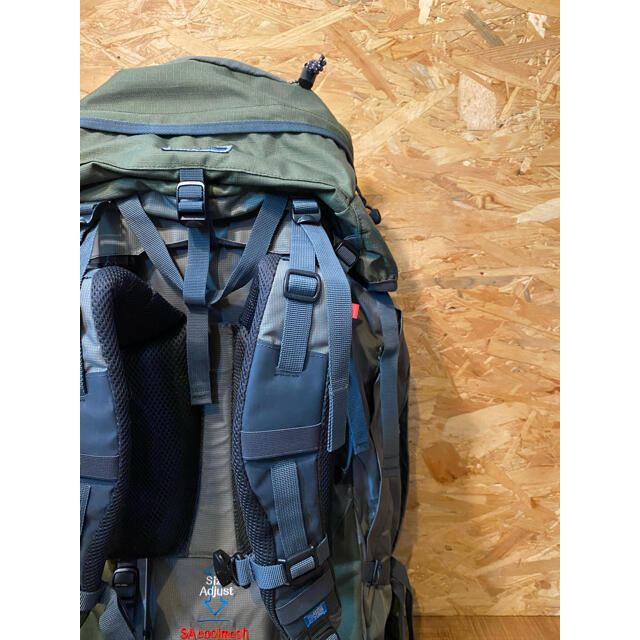 karrimor(カリマー)の[美品] Karrimor flyer 50-75 +レインカバー スポーツ/アウトドアのアウトドア(登山用品)の商品写真