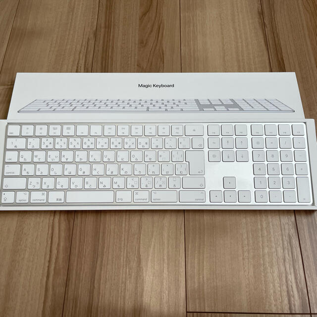 Apple(アップル)のポンビル様専用 Magic Keyboard(テンキー付き)-日本語JIS スマホ/家電/カメラのPC/タブレット(PC周辺機器)の商品写真