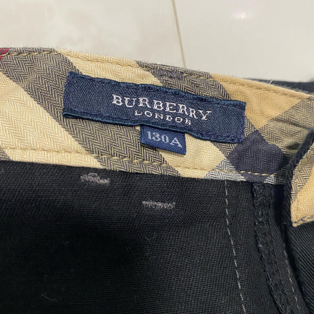 BURBERRY(バーバリー)のバーバリー   ハーフパンツ　130 キッズ/ベビー/マタニティのキッズ服男の子用(90cm~)(パンツ/スパッツ)の商品写真