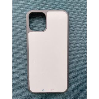 値下げ！【美品】DEFF ディーフ　iPhone11pro ケース　ホワイト(iPhoneケース)