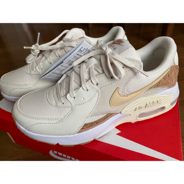 NIKE - NIKE Airmax excee コルク 24.5cm エアマックス エクシーの通販