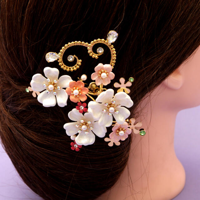 彫金かんざし(パステルカラーのお花の花芯にオーロラ) レディースのヘアアクセサリー(ヘアピン)の商品写真