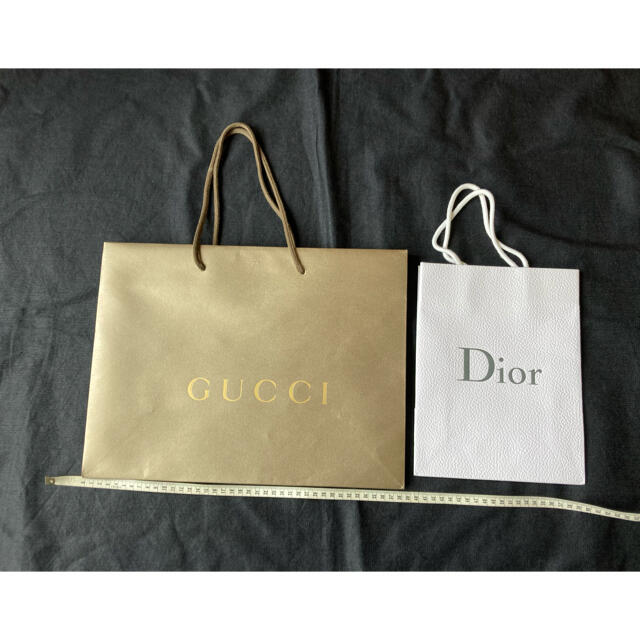 Dior(ディオール)のグッチディオール紙袋2枚セット☆Gucci☆Diorショップ袋 レディースのバッグ(ショップ袋)の商品写真
