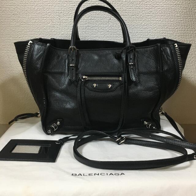 BALENCIAGA BAG(バレンシアガバッグ)のバレンシアガペーパーミニA4 ブラック レディースのバッグ(ハンドバッグ)の商品写真