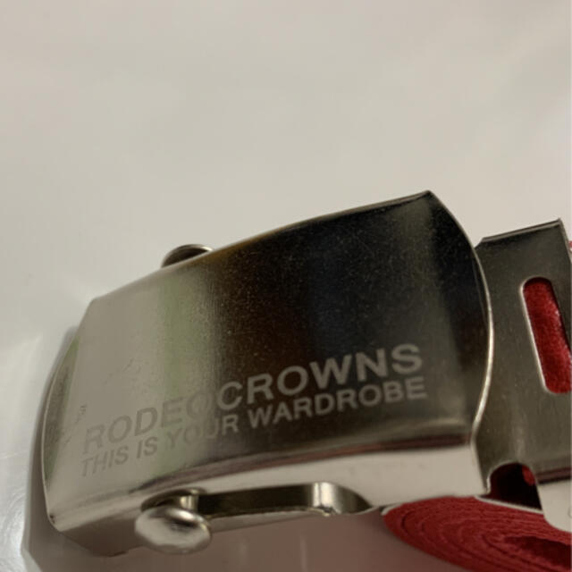 RODEO CROWNS WIDE BOWL(ロデオクラウンズワイドボウル)のロデオクラウンズ　ベルト　赤 レディースのファッション小物(ベルト)の商品写真