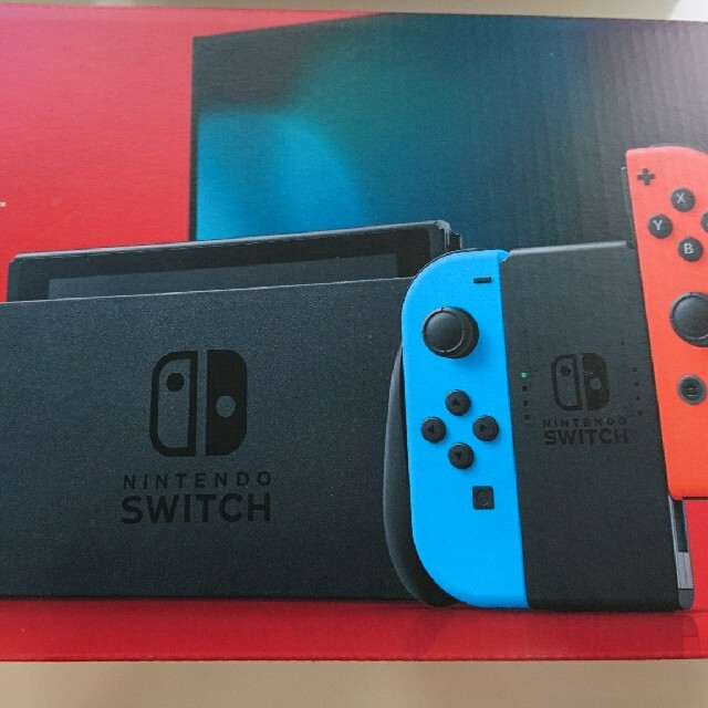 switchネオン 9台エアポッズプロ 3台セット 美品です‼️