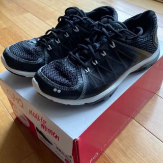 ☆お値下げ☆ ライカシューズ 23.5㎝の通販 by ロジャ's shop|ラクマ
