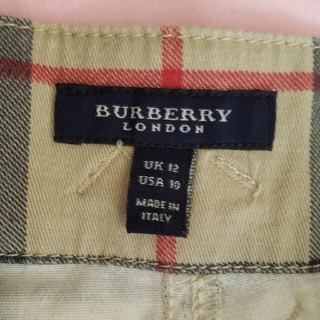 BURBERRY(バーバリー)のBURBERRYタイトスカート レディースのスカート(ミニスカート)の商品写真