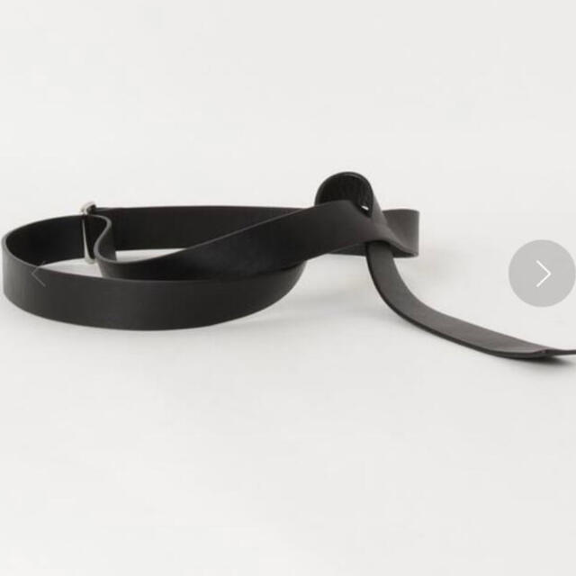 Ameri VINTAGE(アメリヴィンテージ)のCLANE TWIST LEATHER BELT レディースのファッション小物(ベルト)の商品写真