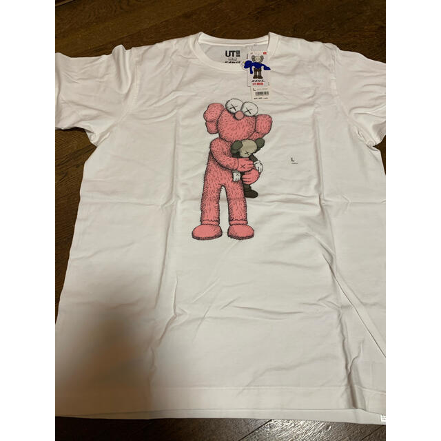 UNIQLO(ユニクロ)のカウズ　ユニクロTシャツ メンズのトップス(Tシャツ/カットソー(半袖/袖なし))の商品写真