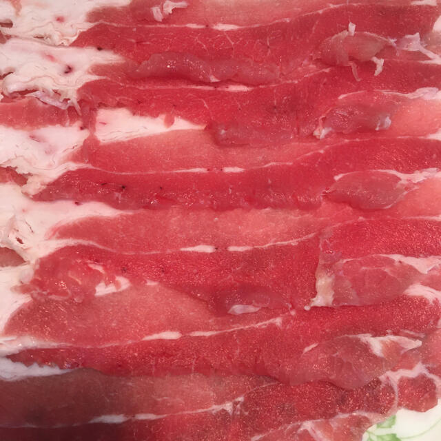 卸専門店からご自宅へ　香川県産オリーブ豚バラ肉　スライス 食品/飲料/酒の食品(肉)の商品写真