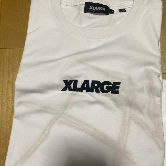 XLARGE(エクストララージ)のXLARGE LEX “LEXLARGE” tシャツ  白　 ロンt L メンズのトップス(Tシャツ/カットソー(七分/長袖))の商品写真