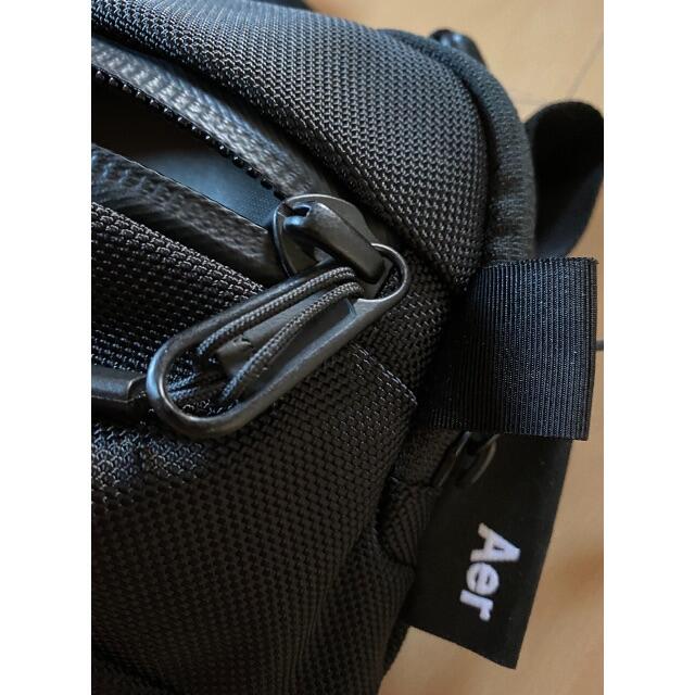 【中古・美品】Aer Day Sling 2 Black メンズのバッグ(ボディーバッグ)の商品写真