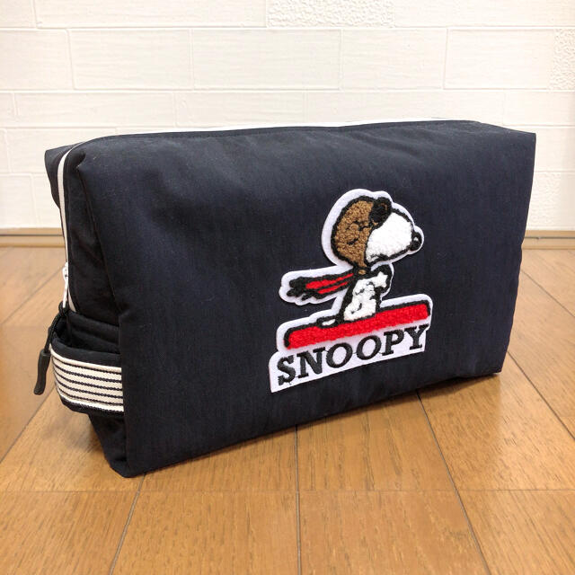 SNOOPY(スヌーピー)のハンドメイド　ポーチ　オムツ　旅行　化粧　キルティング　スヌーピー  ハンドメイドのファッション小物(ポーチ)の商品写真