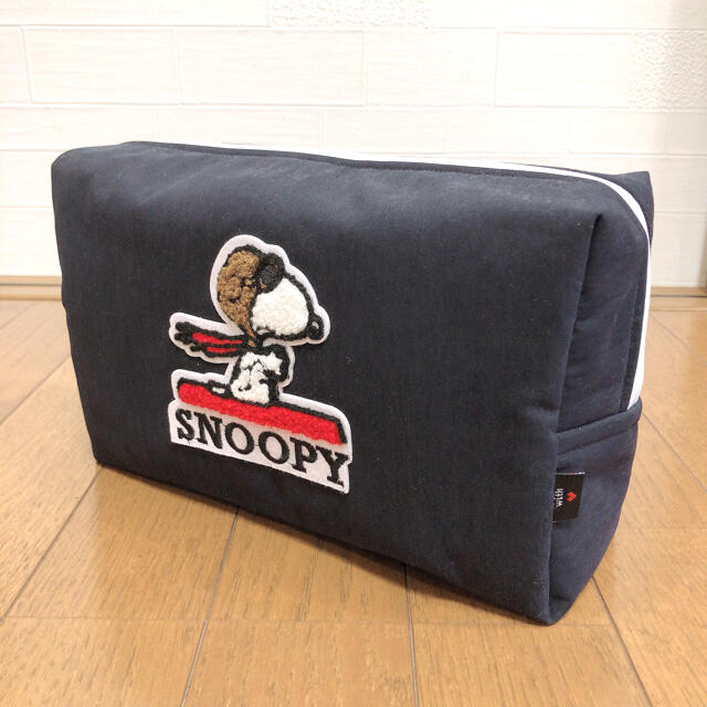 SNOOPY(スヌーピー)のハンドメイド　ポーチ　オムツ　旅行　化粧　キルティング　スヌーピー  ハンドメイドのファッション小物(ポーチ)の商品写真