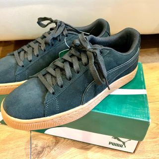 プーマ(PUMA)の定価約1.1万 プーマ スウェード クラシック ブラック×ガムソール 25cm(スニーカー)