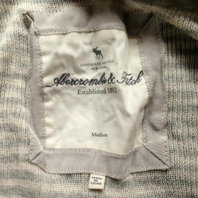 Abercrombie&Fitch(アバクロンビーアンドフィッチ)の☆m1POr1n83様にお譲り☆ レディースのトップス(カーディガン)の商品写真