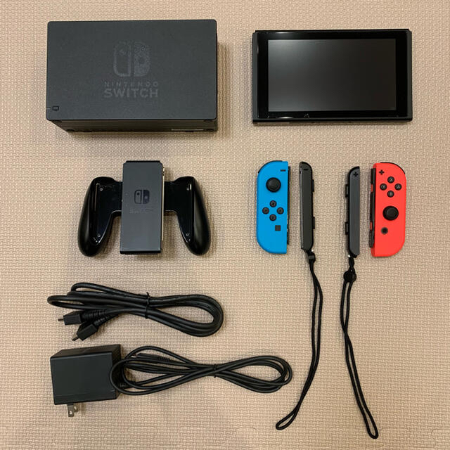 Nintendo 中古 旧型 箱 付属品完備 ニンテンドースイッチ Switch 本体の通販 By やっと S Shop ニンテンドースイッチならラクマ Switch 低価即納 Lhs Net Ua