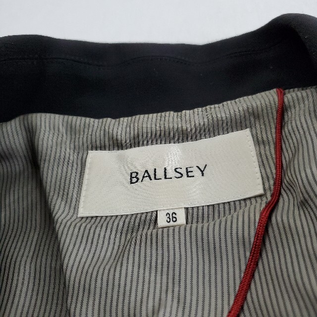 Ballsey(ボールジィ)のBALLSEY ボールジィー　テーラードジャケット　レディース レディースのジャケット/アウター(テーラードジャケット)の商品写真