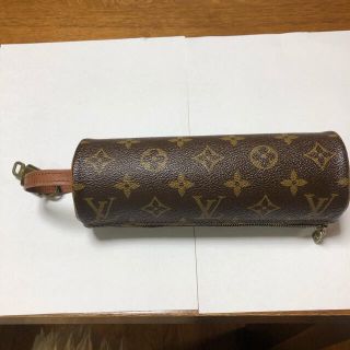 ルイヴィトン(LOUIS VUITTON)のルイ ヴィトン モノグラム  ペンケース  鍵付き　ドラム型　ポーチ 小物入れ(ペンケース/筆箱)