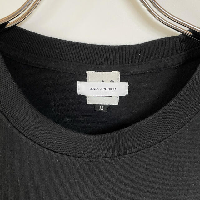 TOGA(トーガ)のtoga トーガ モンゴリアンチョップス TOGA愛 tシャツ 黒 ブラック メンズのトップス(Tシャツ/カットソー(半袖/袖なし))の商品写真