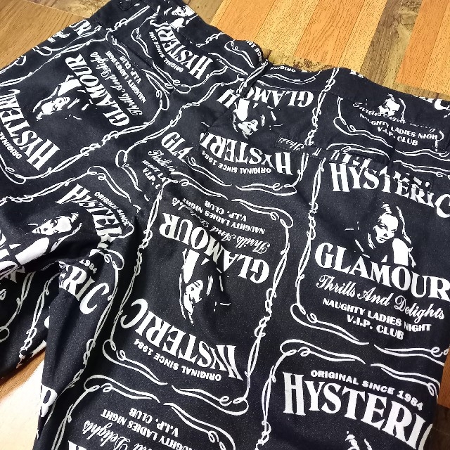 HYSTERIC GLAMOUR(ヒステリックグラマー)の●HYSTERIC GLAMOUR WHISKY柄 テーパードパンツ メンズのパンツ(その他)の商品写真