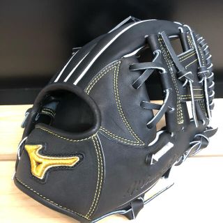 ミズノ(MIZUNO)の超高級品！ミズノプロ 硬式用グローブ 内野手用 定価60,500円税込(グローブ)