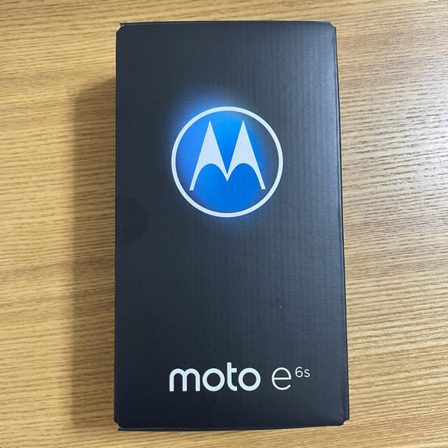 スマートフォン本体【新品未開封品】モトローラ moto e6s meteor grey